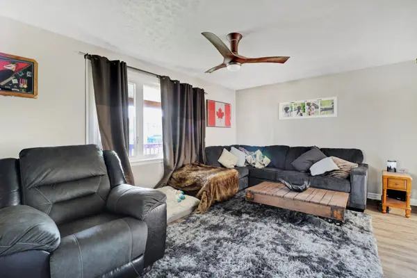 362-370 BALDWIN ST, Renfrew, ON K7V 2B9