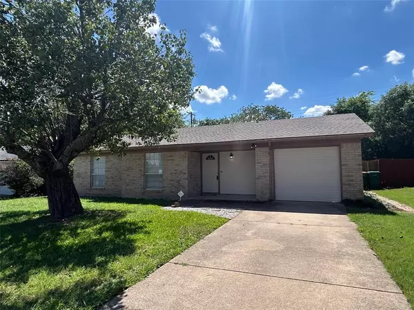 1210 S Clark Road,  Cedar Hill,  TX 75104