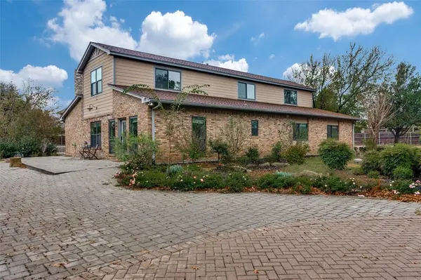 Mansfield, TX 76063,950 Turner Way