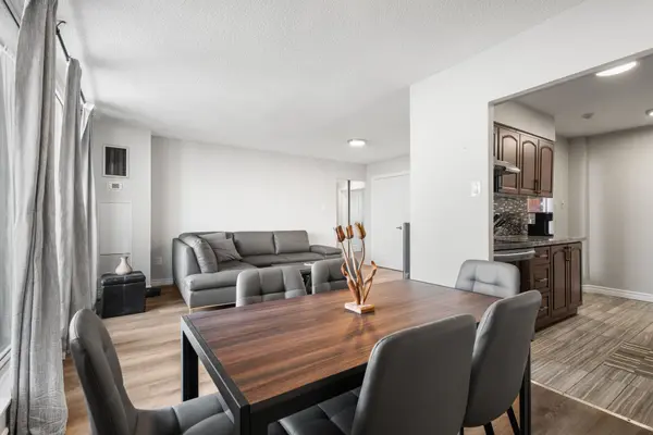 100 Prudential DR #909, Toronto E04, ON M1P 4V4