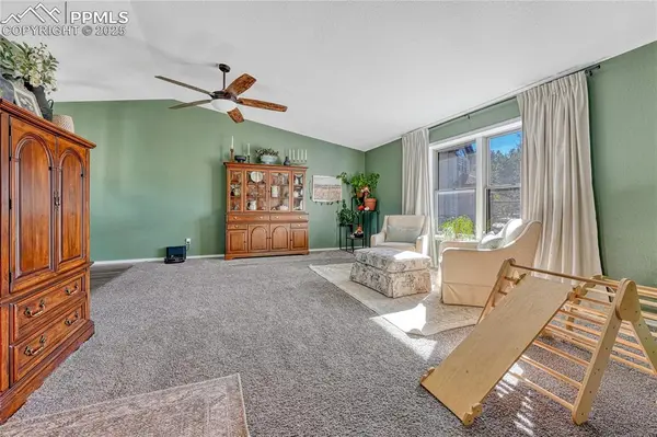 680 Rembrandt CT, Colorado Springs, CO 80921