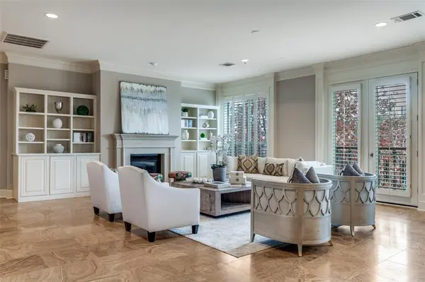 Dallas, TX 75225,6605 Bandera Avenue #3A