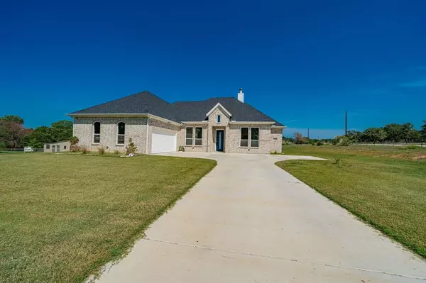 2000 Sweet Springs Road, Weatherford, TX 76088