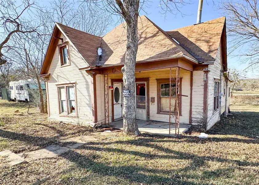 306 W 3rd Street, Cisco, TX 76437