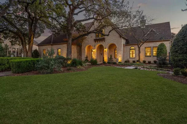 Westlake, TX 76262,1602 Fair Oaks Drive