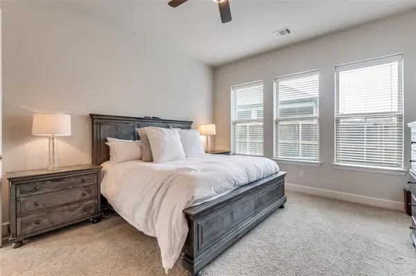 3101 Carrington Drive, Mansfield, TX 76063