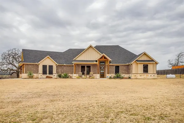 8895 Hutcheson Hill Road, Springtown, TX 76082