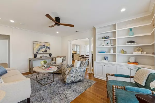 Dallas, TX 75206,6044 Anita Street