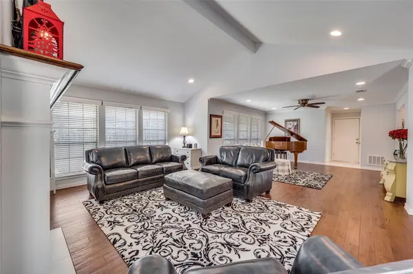 Carrollton, TX 75007,1113 Derbyshire Lane