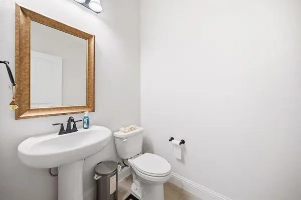 3841 Eagles Bluff Road, Midlothian, TX 76065