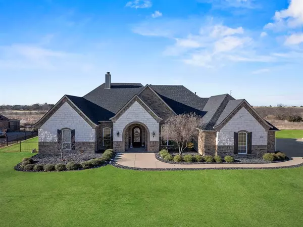 11253 Hancock Avenue, Talty, TX 75126