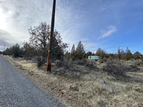 SW Drake DR, Culver, OR 97734