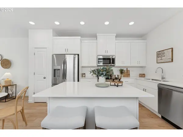 3627 SW 209th AVE, Hillsboro, OR 97123