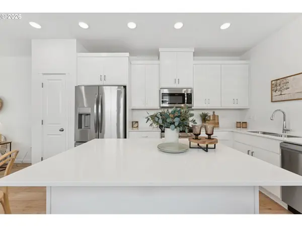 3627 SW 209th AVE, Hillsboro, OR 97123