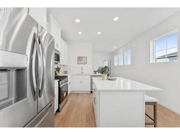 3627 SW 209th AVE, Hillsboro, OR 97123