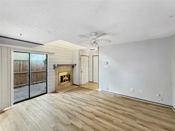 333 Melrose Drive #22B, Richardson, TX 75080