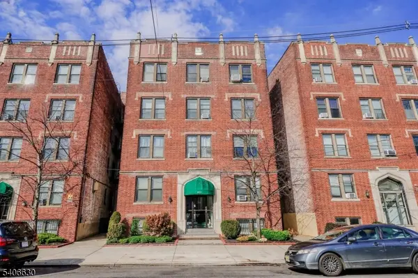 803 Avenue A, Bayonne City, NJ 07002