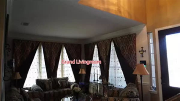 Grand Prairie, TX 75052,5156 Clydesdale Drive