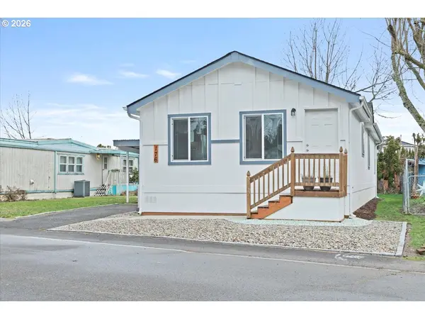 176 CLEARWATER AVE NE, Salem, OR 97301