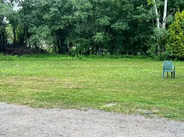 1610 19th AVE, Richmond Hill, ON L4E 3R9