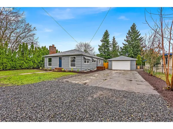 Portland, OR 97220,8730 NE DAVIS ST