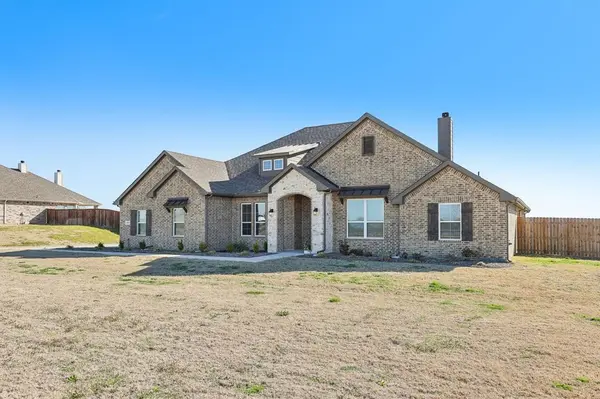 Van Alstyne, TX 75495,800 Majors Road