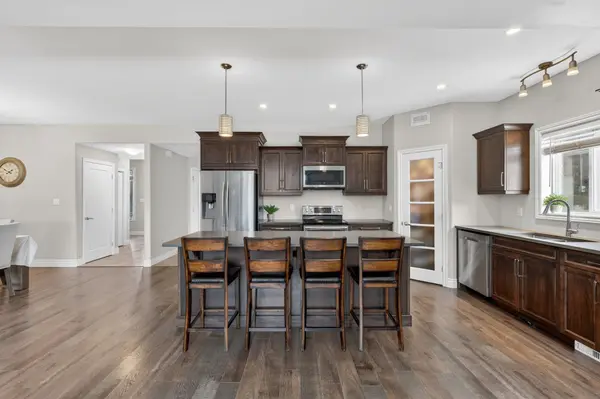 25 Virginia CRES, Belleville, ON K8N 0K5