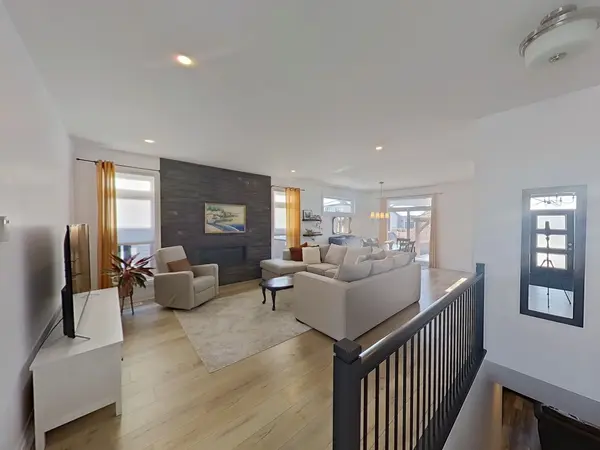 51 Nancy ST, Russell, ON K0A 1W0