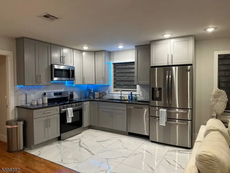 859 Main St #40, Paterson City, NJ 07503