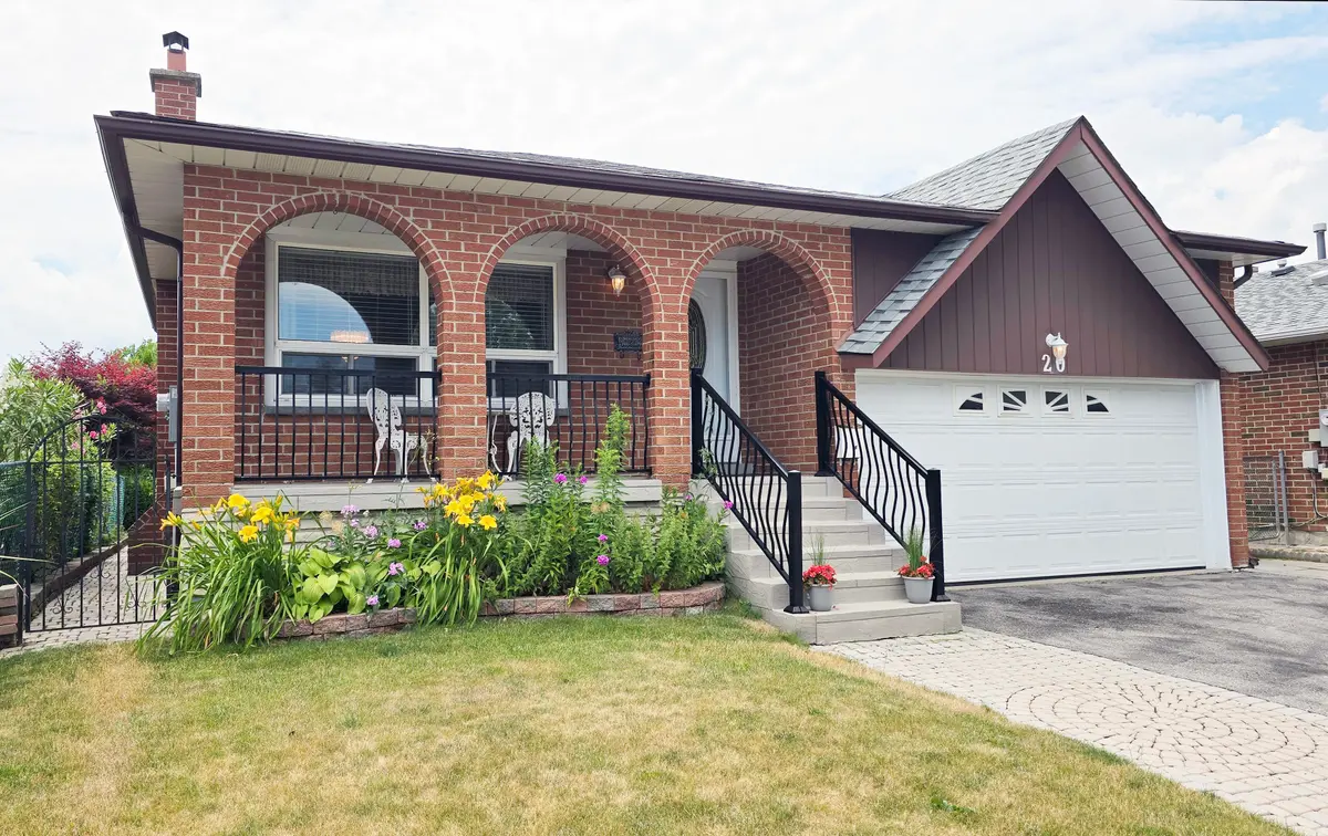 20 Cleethorpes BLVD, Toronto E07, ON M1S 3T3