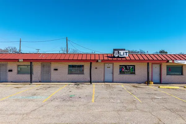 3300 Shepherd Lane #B2, Balch Springs, TX 75180