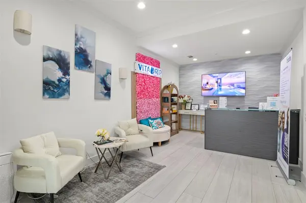 2681 Macarthur Boulevard #205, Lewisville, TX 75067