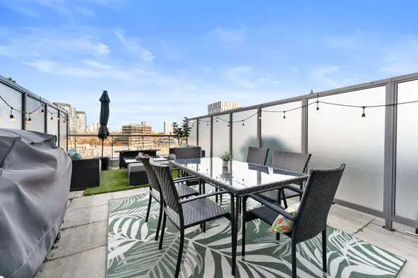 Toronto C08, ON M5A 3R3,33 Mill ST #606