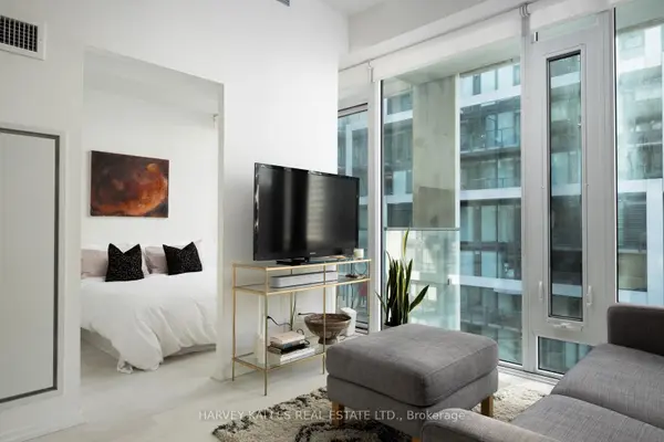 8 Hillsdale AVE E #941, Toronto C10, ON M4S 0B2