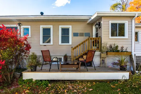 450 Assiniboia ST, Tay, ON L0K 1R0