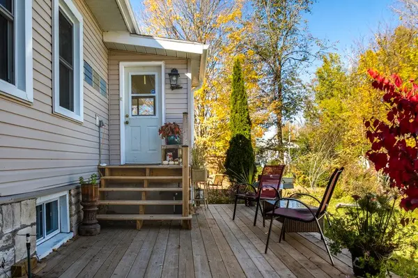 450 Assiniboia ST, Tay, ON L0K 1R0