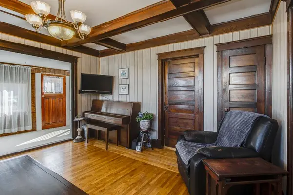 450 Assiniboia ST, Tay, ON L0K 1R0