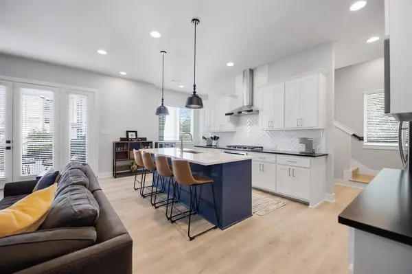 Fort Worth, TX 76107,241 Wimberly Street