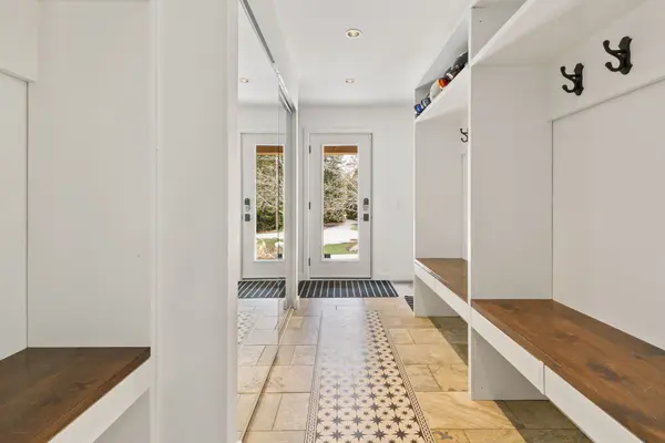 7169 36/37 Nottawasaga Side Road E, Clearview, ON L9Y 3Z1