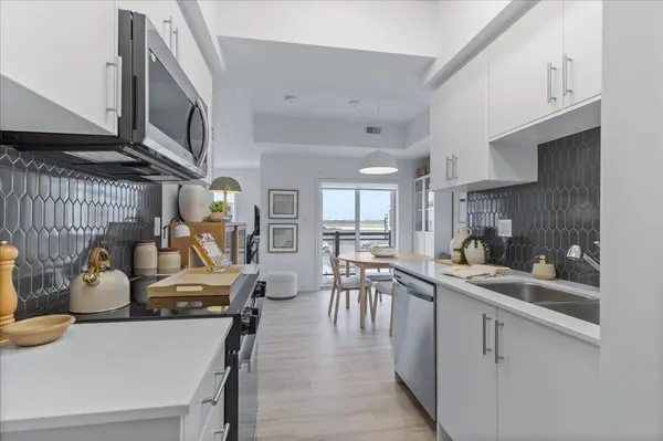 42 Lowes RD #37, Guelph, ON N1G 0H2