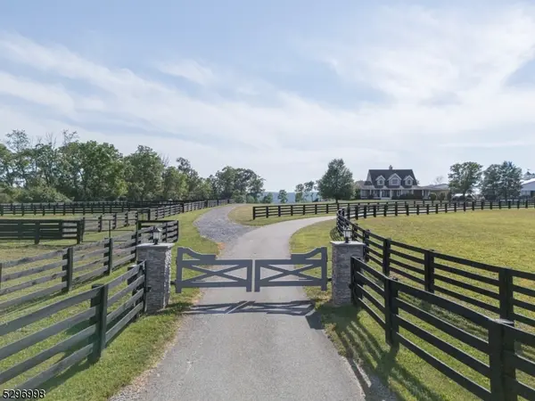 33 Kappus Rd, Alexandria Twp., NJ 08848