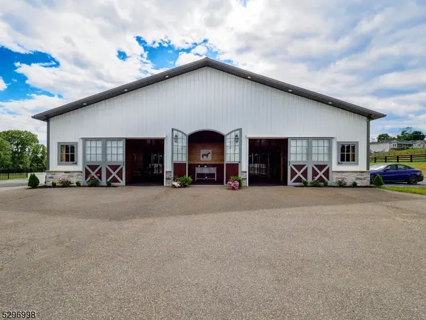 33 Kappus Rd, Alexandria Twp., NJ 08848