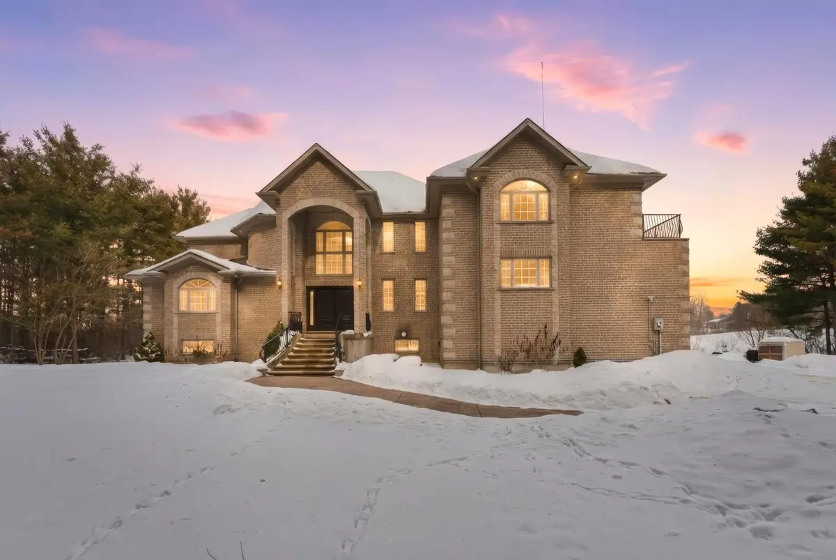 12601 Nassagaweya Puslinch N/A, Milton, ON L0P 1J0