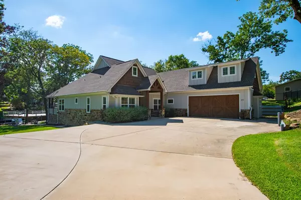 Tool, TX 75143,65 Hillcrest Drive