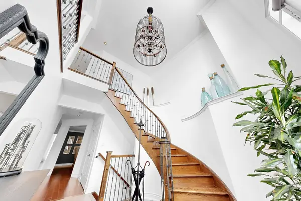 176 Headwind BLVD, Vaughan, ON L4H 4C8