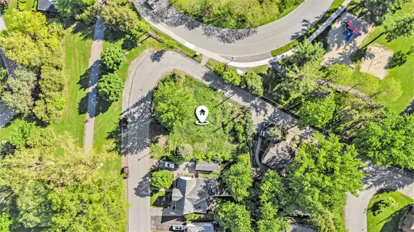 38 Farrow ST, Britannia - Lincoln Heights And Area, ON K2B 6E1