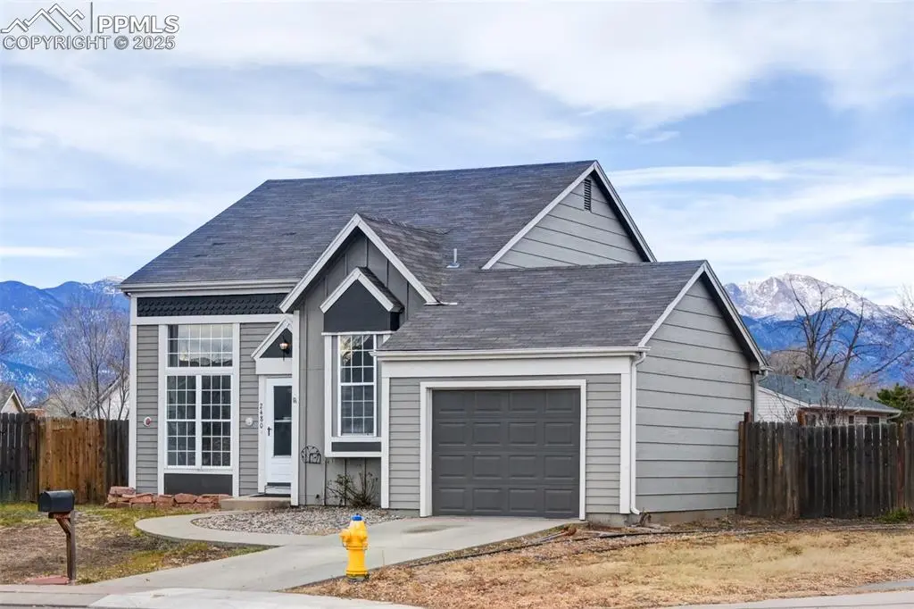 2480 Clarendon DR, Colorado Springs, CO 80916