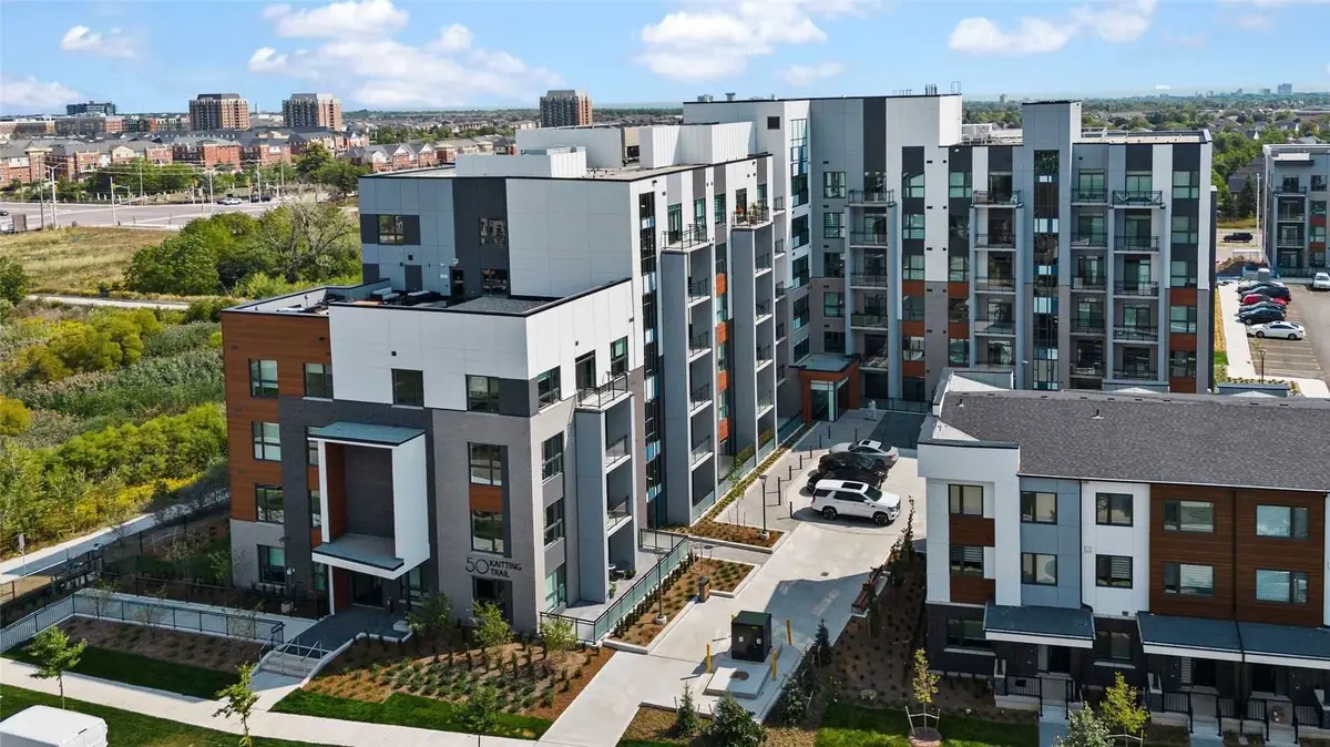 50 Kaitting TRL #313, Oakville, ON L6M 5N3