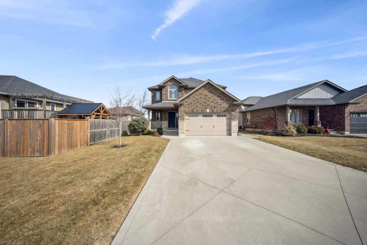 2 Lafayette ST E, Haldimand, ON N0A 1J0