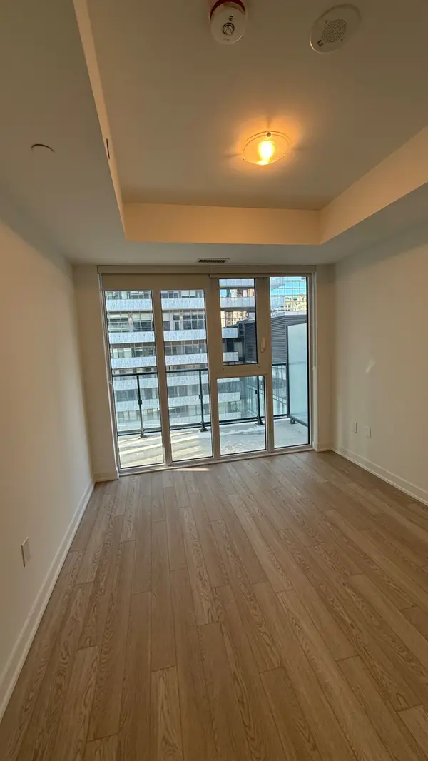 634 Church ST #1001, Toronto C08, ON M4Y 2G3